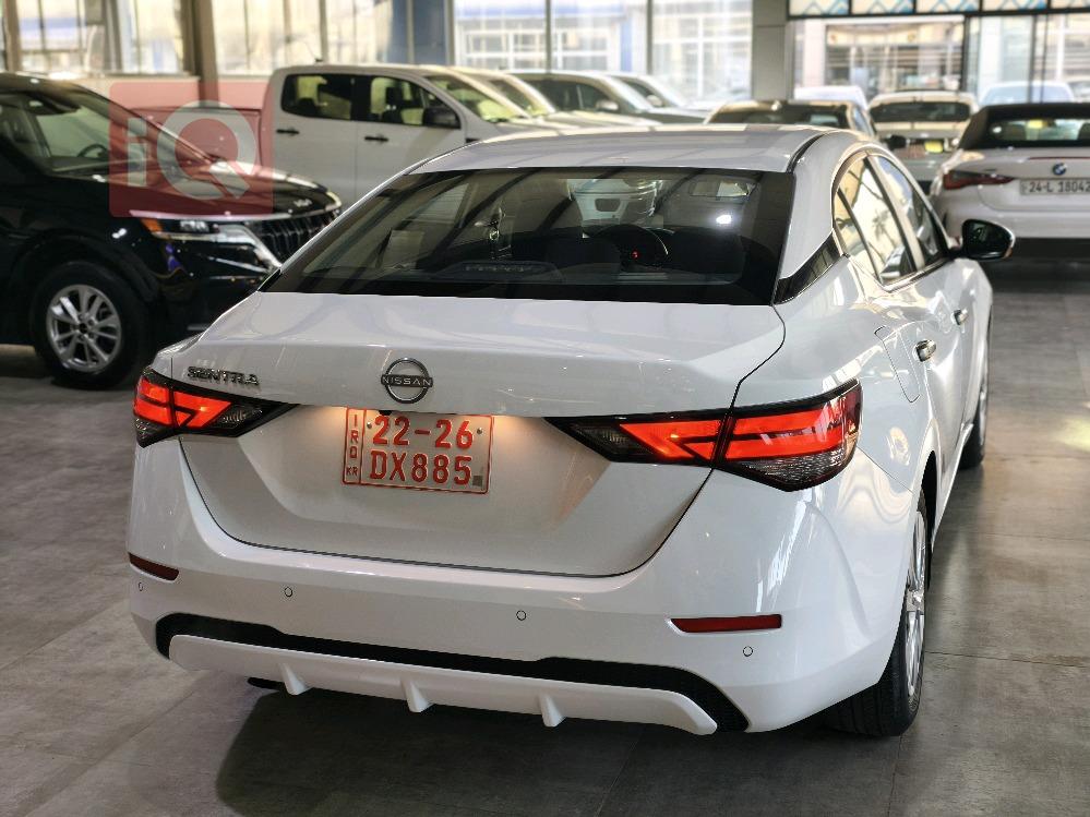 نيسان سنترا